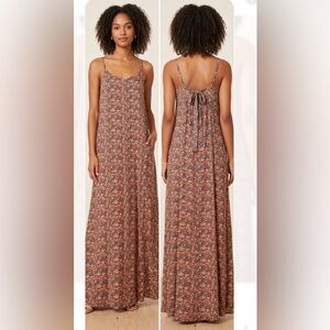 NWT Elegant Floral Maxi Dress in Pink and blue Size M